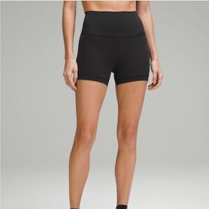 LULULEMON Wunder Train High-Rise Short 6"